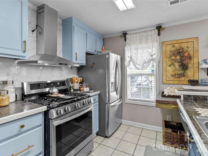404 Moss Springs Road, Albemarle, NC 28001.  MLS# CAR4419311, YatesRealty ID 47560. 