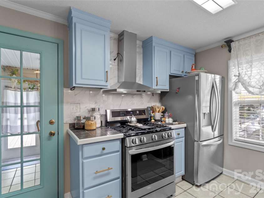 404 Moss Springs Road, Albemarle, NC 28001.  MLS# CAR4419311, YatesRealty ID 47560. 