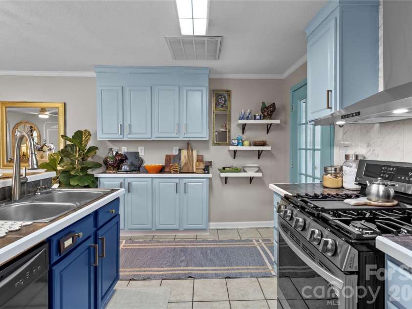 404 Moss Springs Road, Albemarle, NC 28001.  MLS# CAR4419311, YatesRealty ID 47560. 