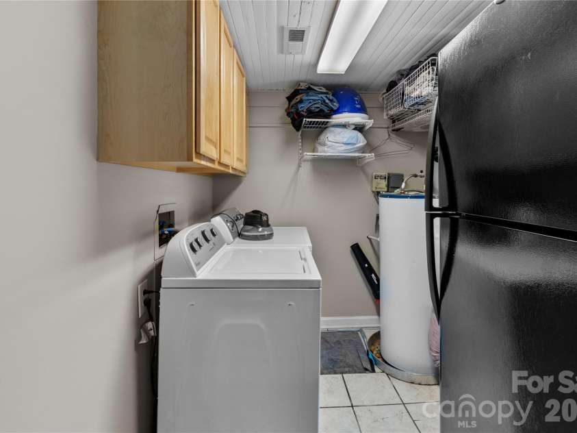 404 Moss Springs Road, Albemarle, NC 28001.  MLS# CAR4419311, YatesRealty ID 47560. 