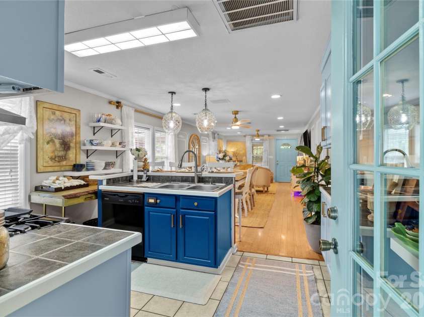 404 Moss Springs Road, Albemarle, NC 28001.  MLS# CAR4419311, YatesRealty ID 47560. 