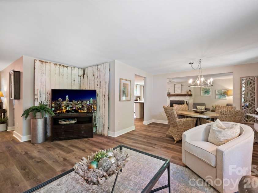 5934 Tillery Drive, Charlotte, NC 28226.  MLS# CAR4417835, YatesRealty ID 47561. Great for entertaining