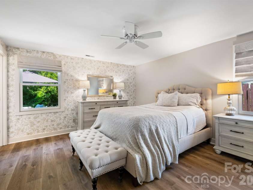 5934 Tillery Drive, Charlotte, NC 28226.  MLS# CAR4417835, YatesRealty ID 47561. Primary bedroom