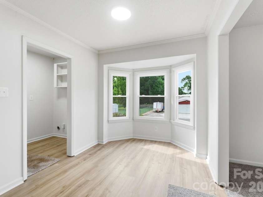 9933 Starwood Drive, Charlotte, NC 28215.  MLS# CAR4419071, YatesRealty ID 47562. 