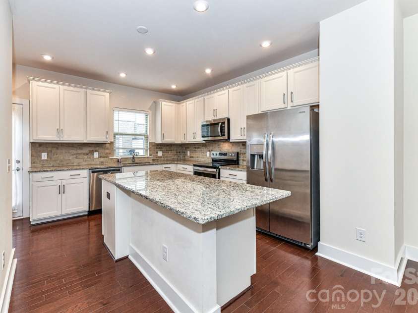 12018 Brooklyn Avenue, Charlotte, NC 28204.  MLS# CAR4418244, YatesRealty ID 47564. 