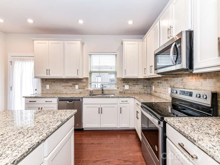 12018 Brooklyn Avenue, Charlotte, NC 28204.  MLS# CAR4418244, YatesRealty ID 47564. 