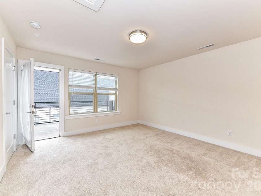 12018 Brooklyn Avenue, Charlotte, NC 28204.  MLS# CAR4418244, YatesRealty ID 47564. 