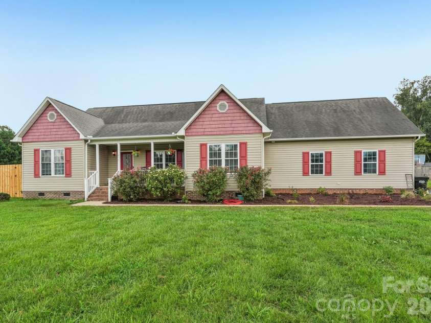 274 Cruse Road, Salisbury, NC 28146.  MLS# CAR4410073, YatesRealty ID 47565. 