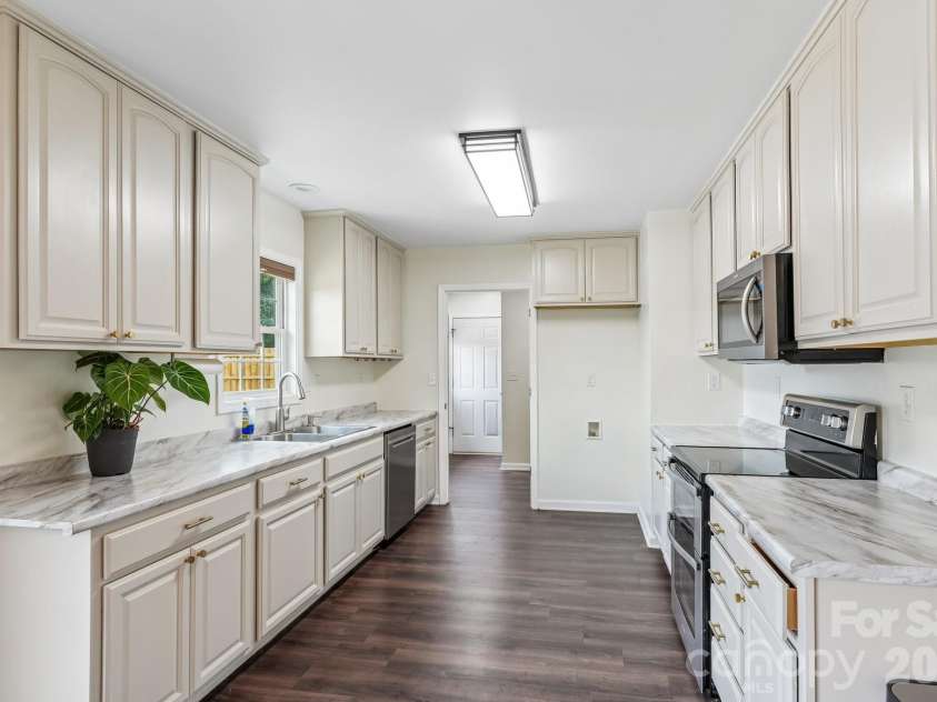 274 Cruse Road, Salisbury, NC 28146.  MLS# CAR4410073, YatesRealty ID 47565. 