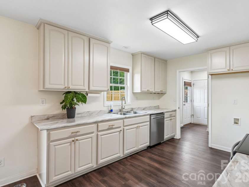 274 Cruse Road, Salisbury, NC 28146.  MLS# CAR4410073, YatesRealty ID 47565. 
