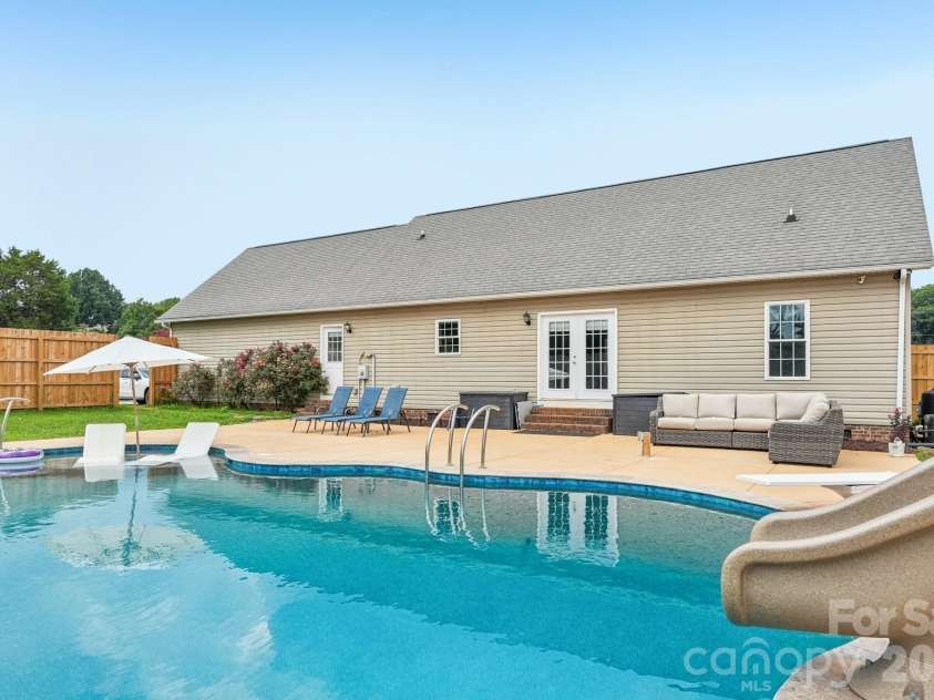 274 Cruse Road, Salisbury, NC 28146.  MLS# CAR4410073, YatesRealty ID 47565. 