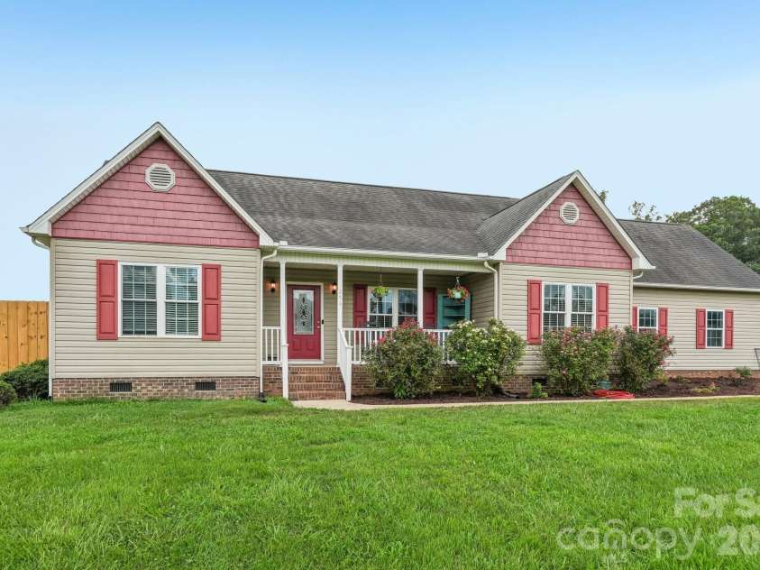 274 Cruse Road, Salisbury, NC 28146.  MLS# CAR4410073, YatesRealty ID 47565. 