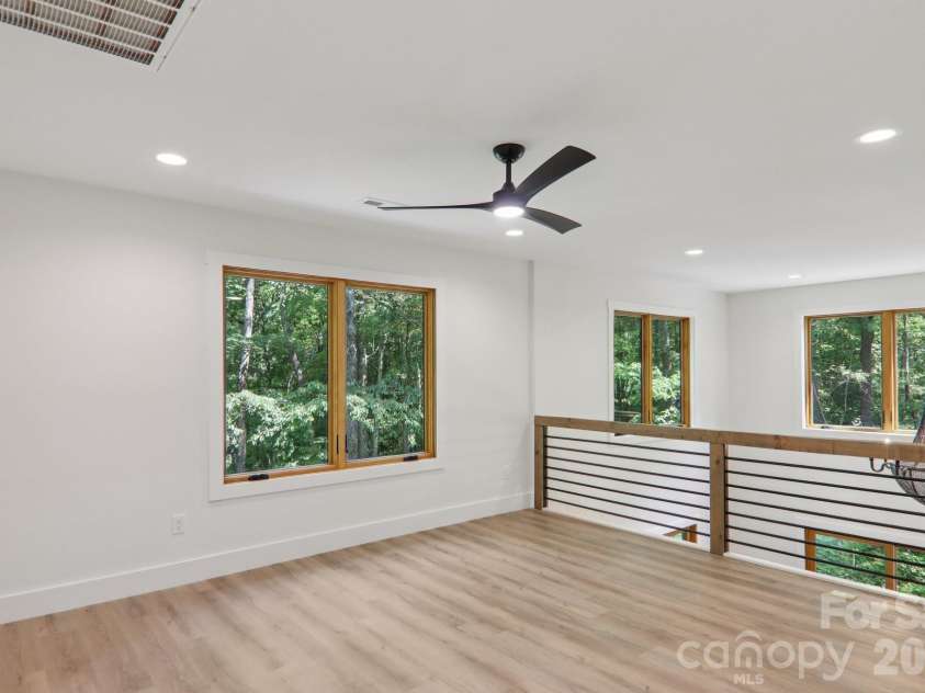 365 Cherokee Circle, Lake Toxaway, NC 28747.  MLS# CAR4400742, YatesRealty ID 4757. 
