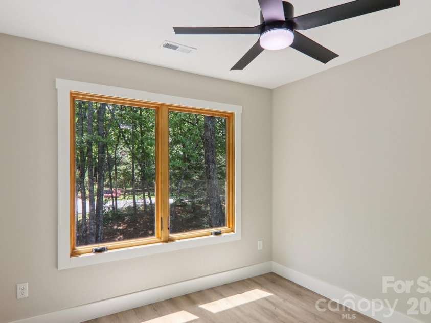 365 Cherokee Circle, Lake Toxaway, NC 28747.  MLS# CAR4400742, YatesRealty ID 4757. 