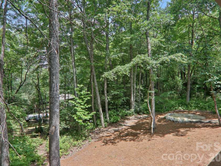 365 Cherokee Circle, Lake Toxaway, NC 28747.  MLS# CAR4400742, YatesRealty ID 4757. 