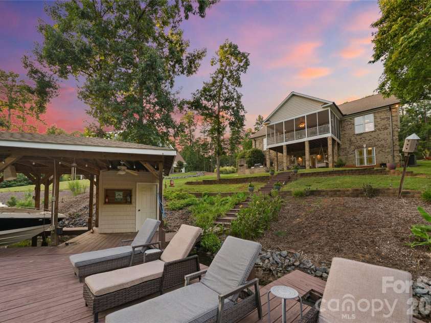 410 Plantation Way, Mount Gilead, NC 27306.  MLS# CAR4416657, YatesRealty ID 47571. 
