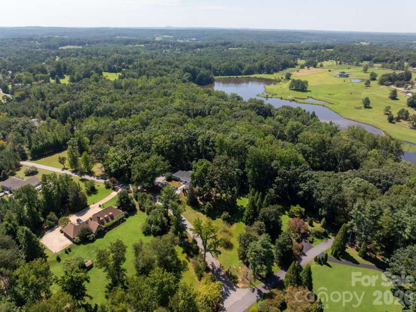 159 Silver Fox Lane, Tryon, NC 28782.  MLS# CAR4419162, YatesRealty ID 47573. 
