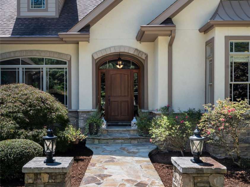 170 Cape Martin Circle, Hendersonville, NC 28791.  MLS# CAR4417853, YatesRealty ID 47575. 