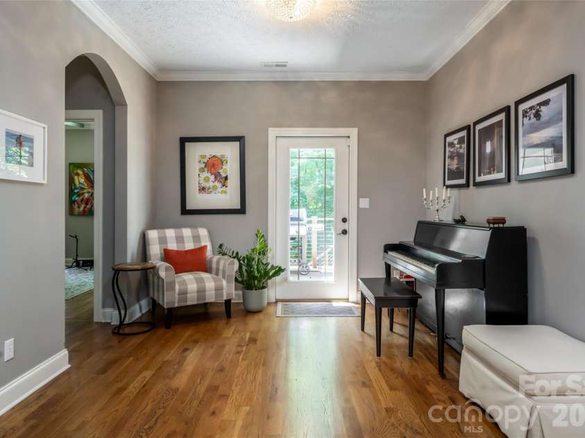 170 Cape Martin Circle, Hendersonville, NC 28791.  MLS# CAR4417853, YatesRealty ID 47575. 