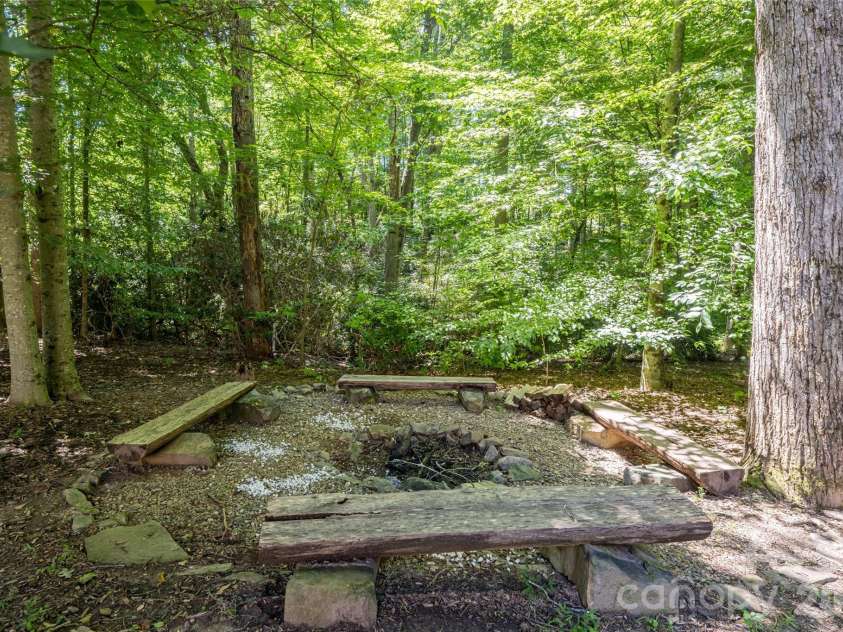 170 Cape Martin Circle, Hendersonville, NC 28791.  MLS# CAR4417853, YatesRealty ID 47575. 