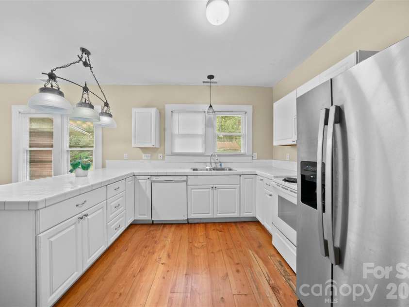 116 Whitesides Street, Cherryville, NC 28021.  MLS# CAR4419173, YatesRealty ID 47576. 
