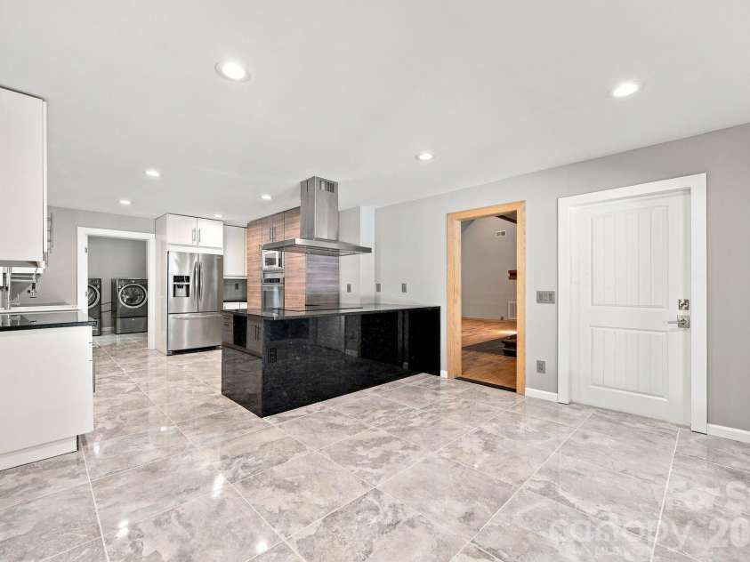 5225 Mayhew Country Drive, Mint Hill, NC 28227.  MLS# CAR4419297, YatesRealty ID 47577. 
