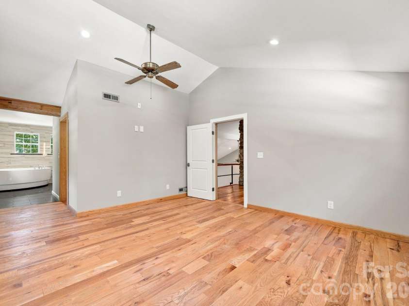 5225 Mayhew Country Drive, Mint Hill, NC 28227.  MLS# CAR4419297, YatesRealty ID 47577. 