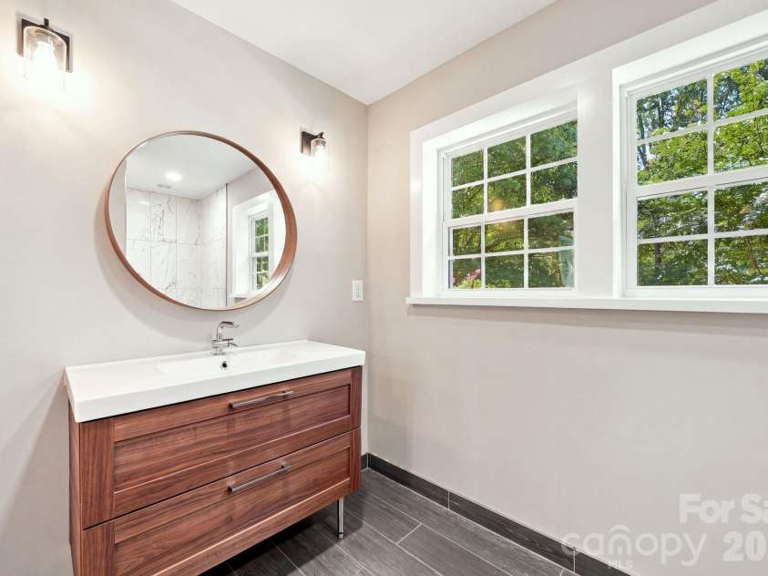 5225 Mayhew Country Drive, Mint Hill, NC 28227.  MLS# CAR4419297, YatesRealty ID 47577. 