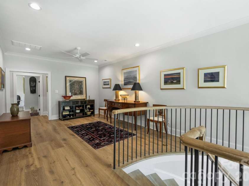 2714 Selwyn Avenue, Charlotte, NC 28209.  MLS# CAR4354607, YatesRealty ID 4758. 