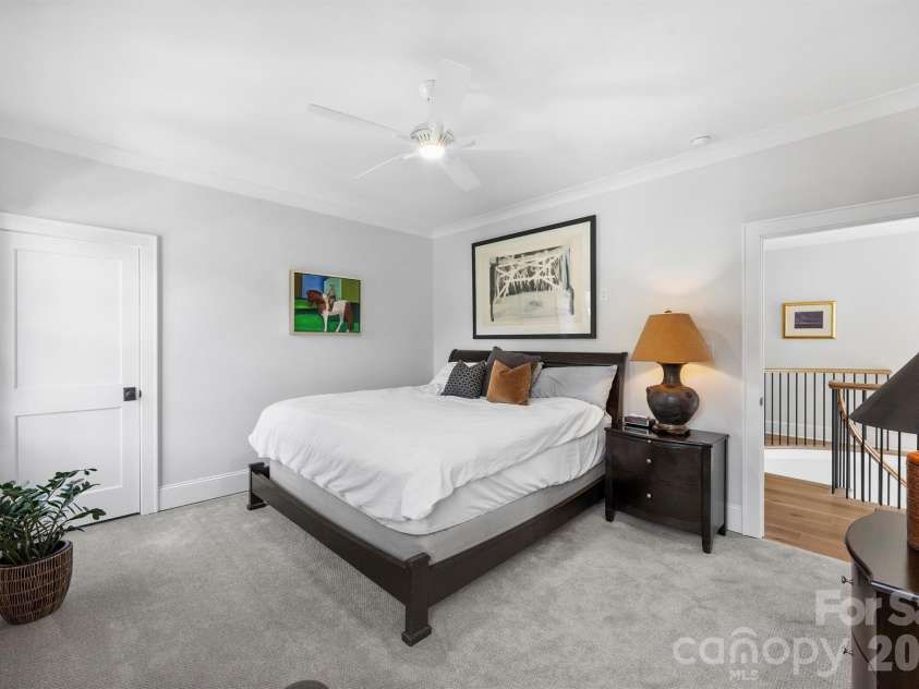 2714 Selwyn Avenue, Charlotte, NC 28209.  MLS# CAR4354607, YatesRealty ID 4758. 