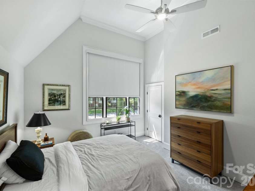 2714 Selwyn Avenue, Charlotte, NC 28209.  MLS# CAR4354607, YatesRealty ID 4758. 