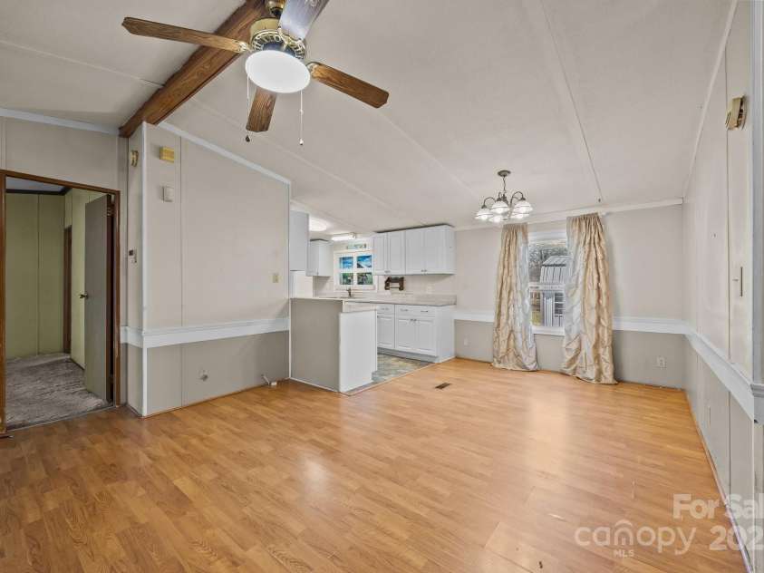 404 Forest Winds Drive, Salisbury, NC 28144.  MLS# CAR4241136, YatesRealty ID 4758. 