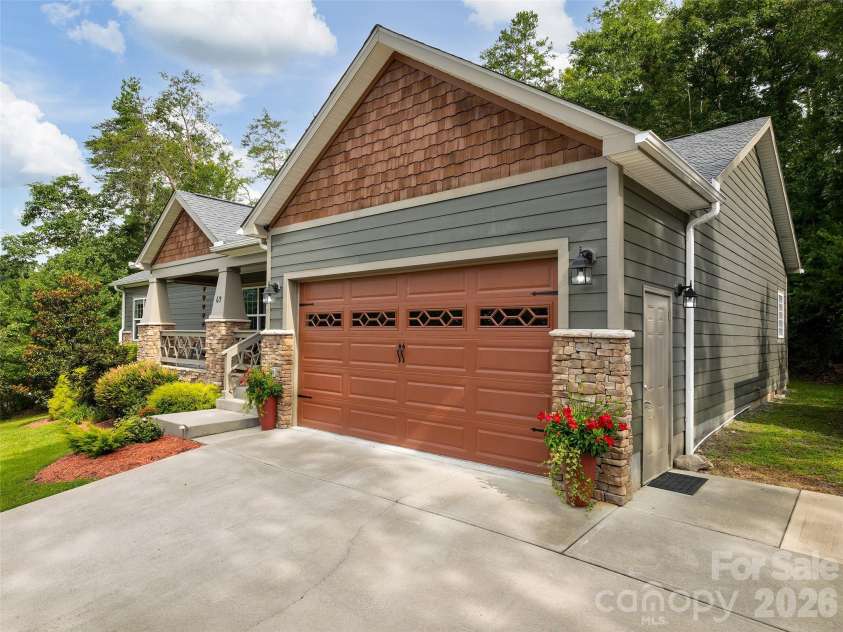 64 Luther Cove Road, Candler, NC 28715.  MLS# CAR4419365, YatesRealty ID 47581. 