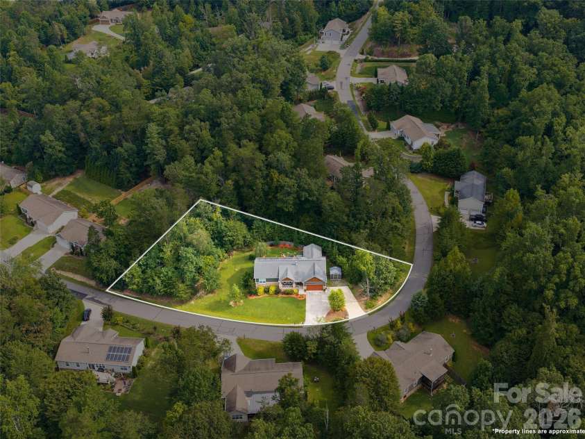 64 Luther Cove Road, Candler, NC 28715.  MLS# CAR4419365, YatesRealty ID 47581. 