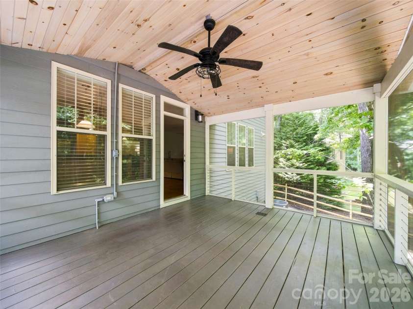 24 Greenwells Glory Drive, Biltmore Lake, NC 28715.  MLS# CAR4419333, YatesRealty ID 47582. 