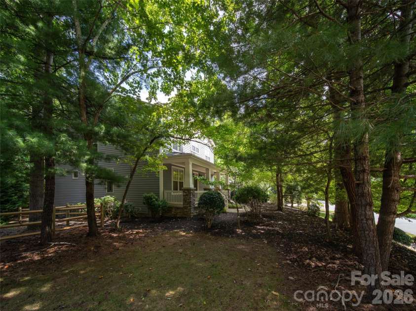 24 Greenwells Glory Drive, Biltmore Lake, NC 28715.  MLS# CAR4419333, YatesRealty ID 47582. 