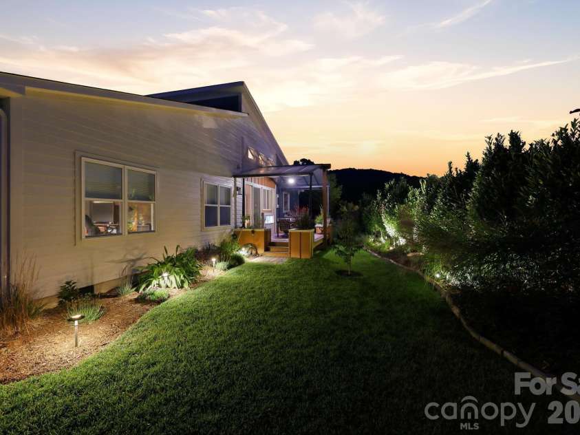 112 Upper Grove Lane, Weaverville, NC 28787.  MLS# CAR4419370, YatesRealty ID 47583. 