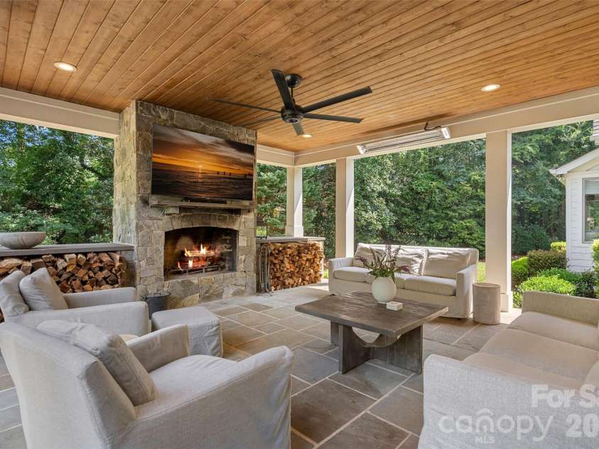130 Rehoboth Lane, Mooresville, NC 28117.  MLS# CAR4410460, YatesRealty ID 47584. 