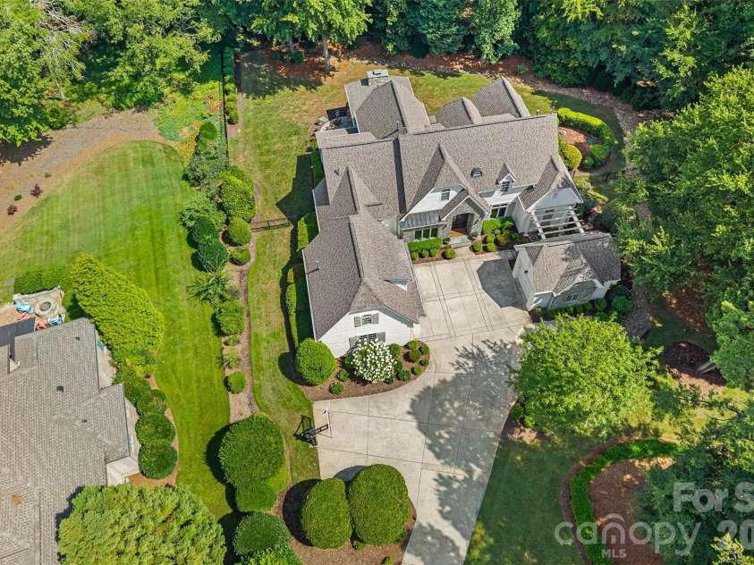 130 Rehoboth Lane, Mooresville, NC 28117.  MLS# CAR4410460, YatesRealty ID 47584. 