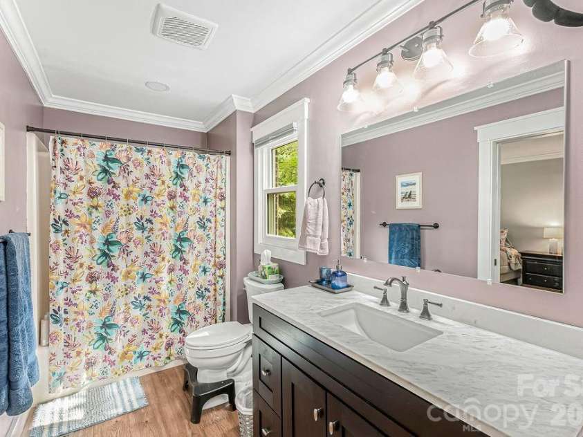 6713 High Gap Road, Waxhaw, NC 28173.  MLS# CAR4419220, YatesRealty ID 47585. 