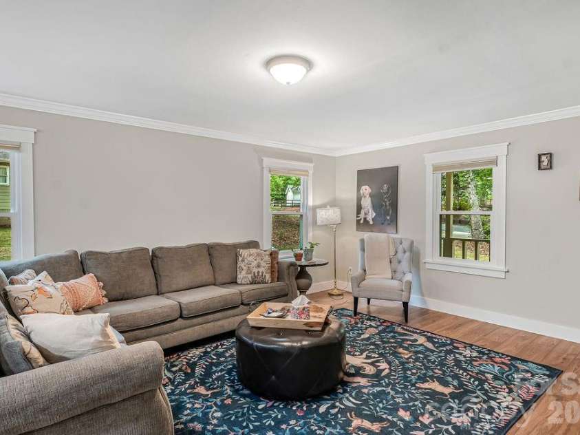 6713 High Gap Road, Waxhaw, NC 28173.  MLS# CAR4419220, YatesRealty ID 47585. 