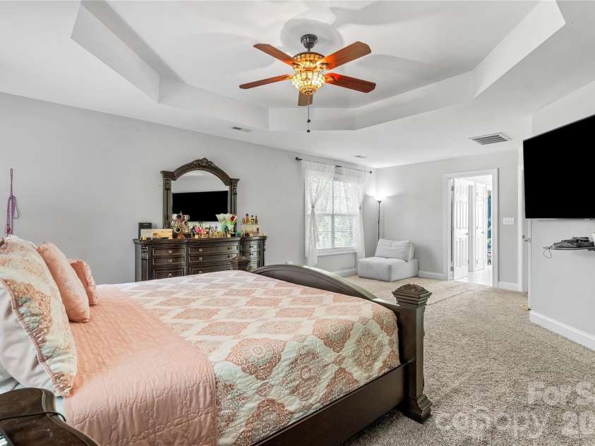 21717 Shoveller Court, Cornelius, NC 28031.  MLS# CAR4417399, YatesRealty ID 47586. 