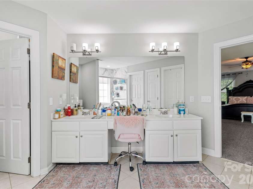 21717 Shoveller Court, Cornelius, NC 28031.  MLS# CAR4417399, YatesRealty ID 47586. 