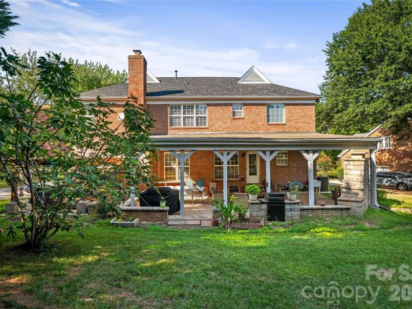 21717 Shoveller Court, Cornelius, NC 28031.  MLS# CAR4417399, YatesRealty ID 47586. 