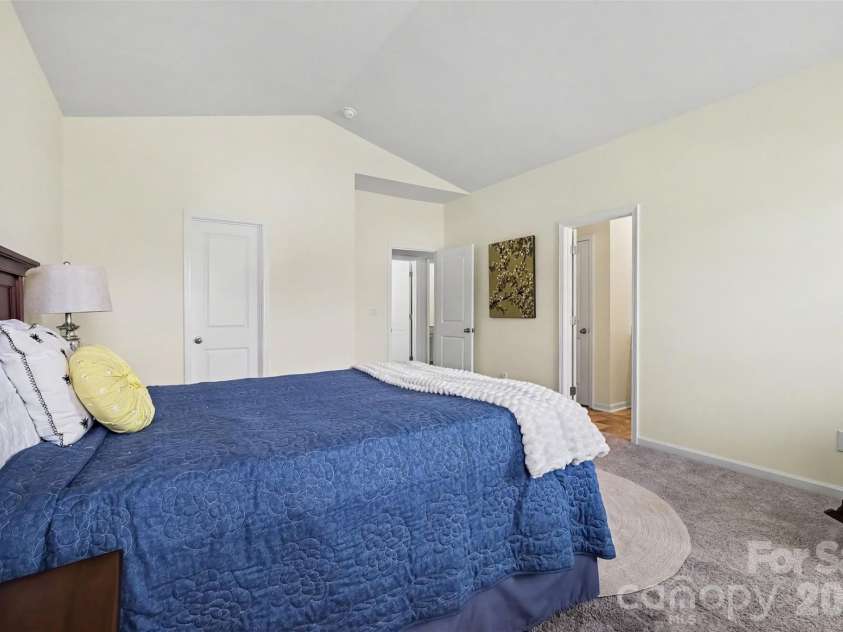 7594 Stonehouse Drive, Gastonia, NC 28056.  MLS# CAR4419049, YatesRealty ID 47588. 7594 Stonehouse