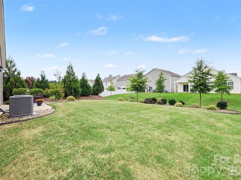 7594 Stonehouse Drive, Gastonia, NC 28056.  MLS# CAR4419049, YatesRealty ID 47588. 7594 Stonehouse