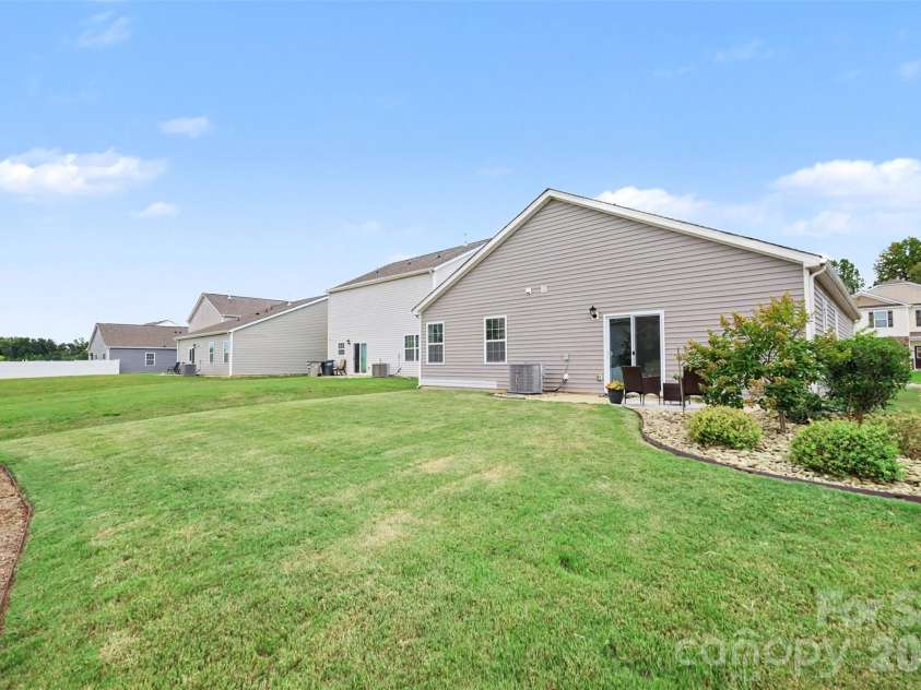 7594 Stonehouse Drive, Gastonia, NC 28056.  MLS# CAR4419049, YatesRealty ID 47588. Updated Landscaping