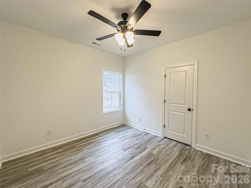 113 Chestnut Drive, Concord, NC 28025.  MLS# CAR4417389, YatesRealty ID 47589. 