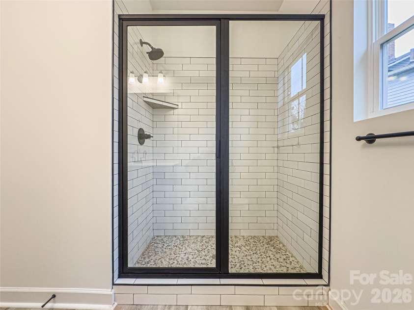 113 Chestnut Drive, Concord, NC 28025.  MLS# CAR4417389, YatesRealty ID 47589. 