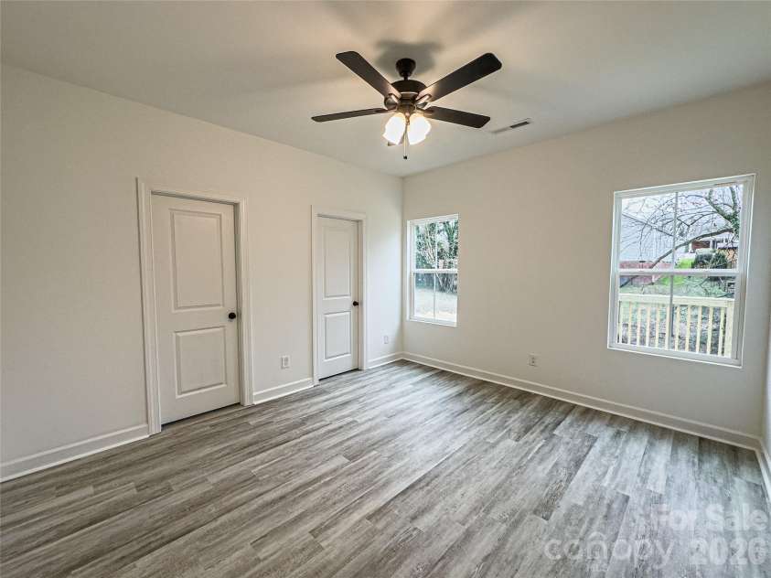 113 Chestnut Drive, Concord, NC 28025.  MLS# CAR4417389, YatesRealty ID 47589. 